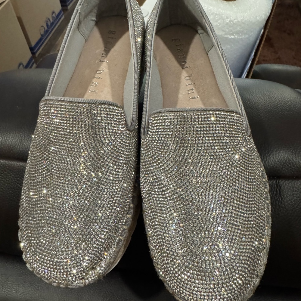 NWOT Elegant Silver Rhinestone Slip-On Shoes